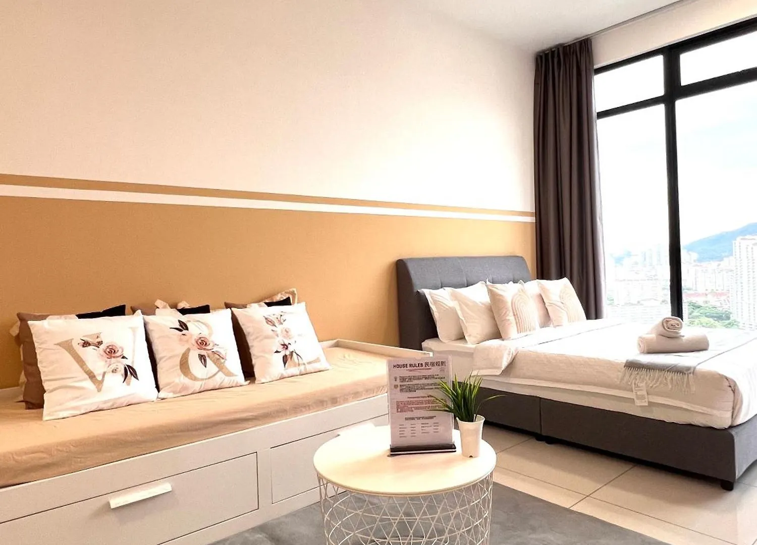 Georgetown Beacon Skypool 9 Pax Family & Baby-Friendly Luxury Suite Penang 0*, George Town Ma­lay­sia