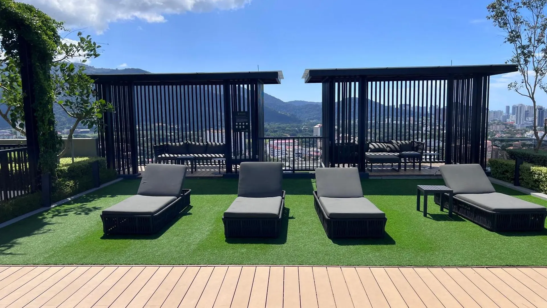Georgetown Beacon Skypool 9 Pax Family & Baby-Friendly Luxury Suite Penang Lejlighed George Town